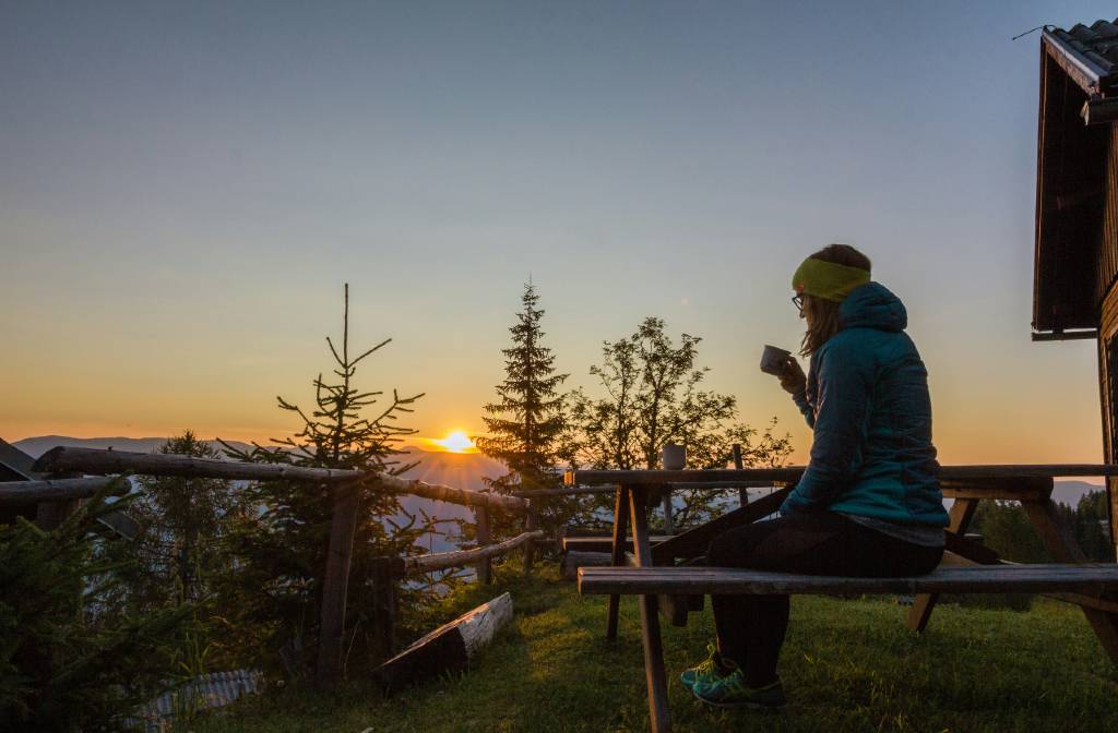 Morning Coffee: To Drink or Not to Drink on an Empty Stomach?